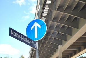 Straßenschild "Martha-Muchow-Weg"